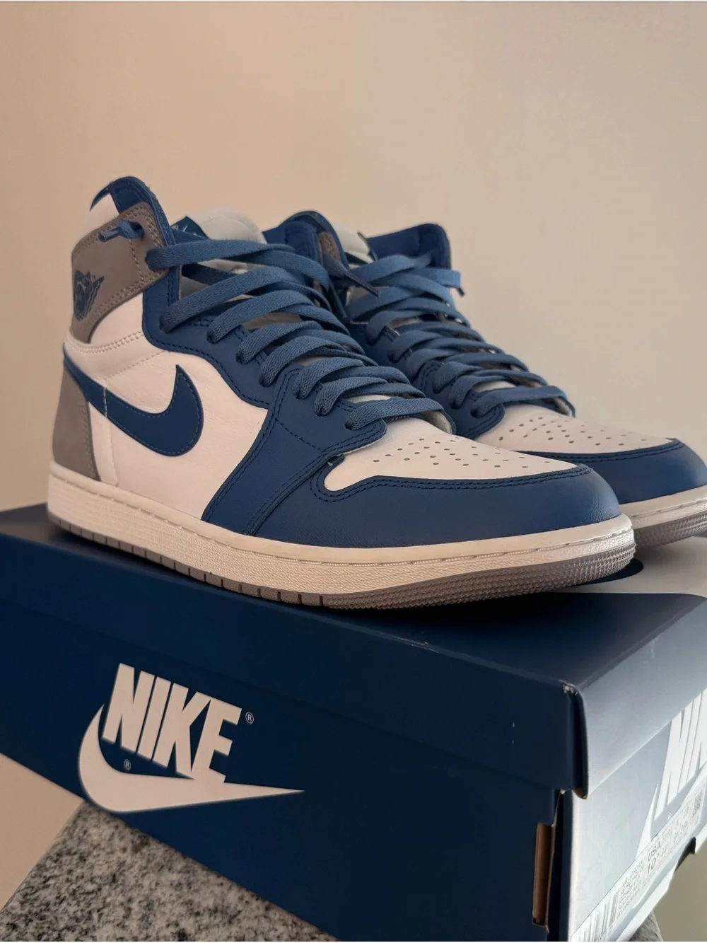 Jordan 1 Retro High OG True Blue